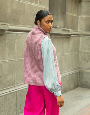 Lorena Vest