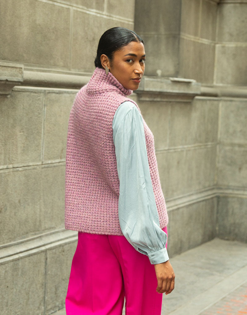 Lorena Vest